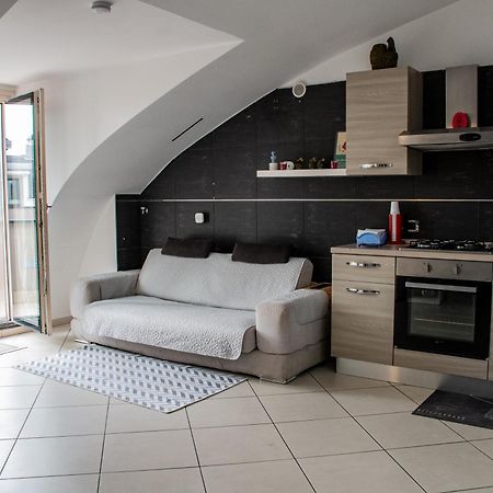 Casa Vacanza Lareggia Con Garage San Prisco Экстерьер фото