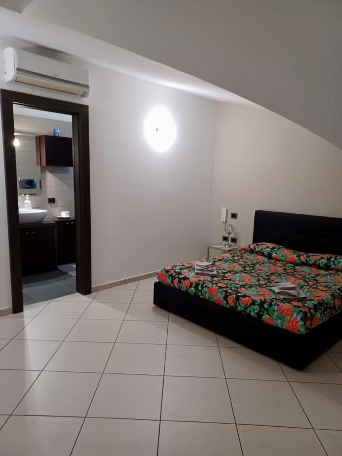 Casa Vacanza Lareggia Con Garage San Prisco Экстерьер фото