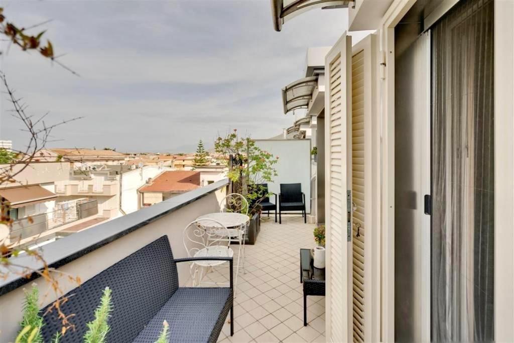 Casa Vacanza Lareggia Con Garage San Prisco Экстерьер фото