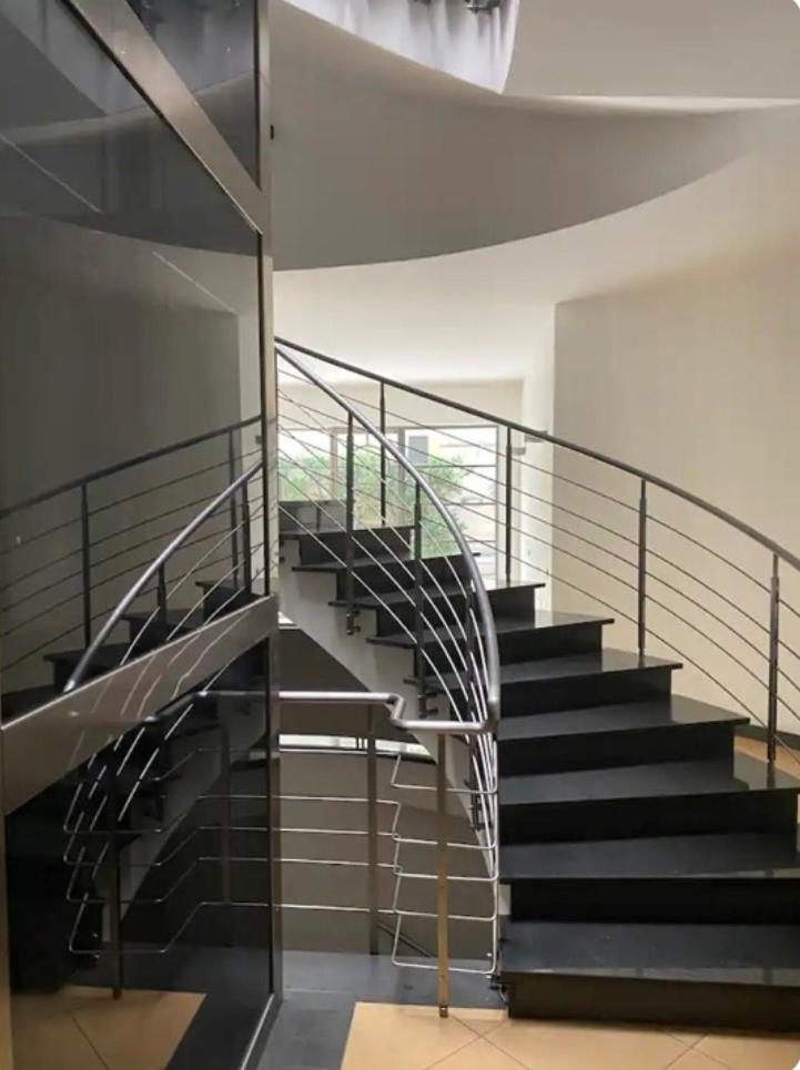 Casa Vacanza Lareggia Con Garage San Prisco Экстерьер фото